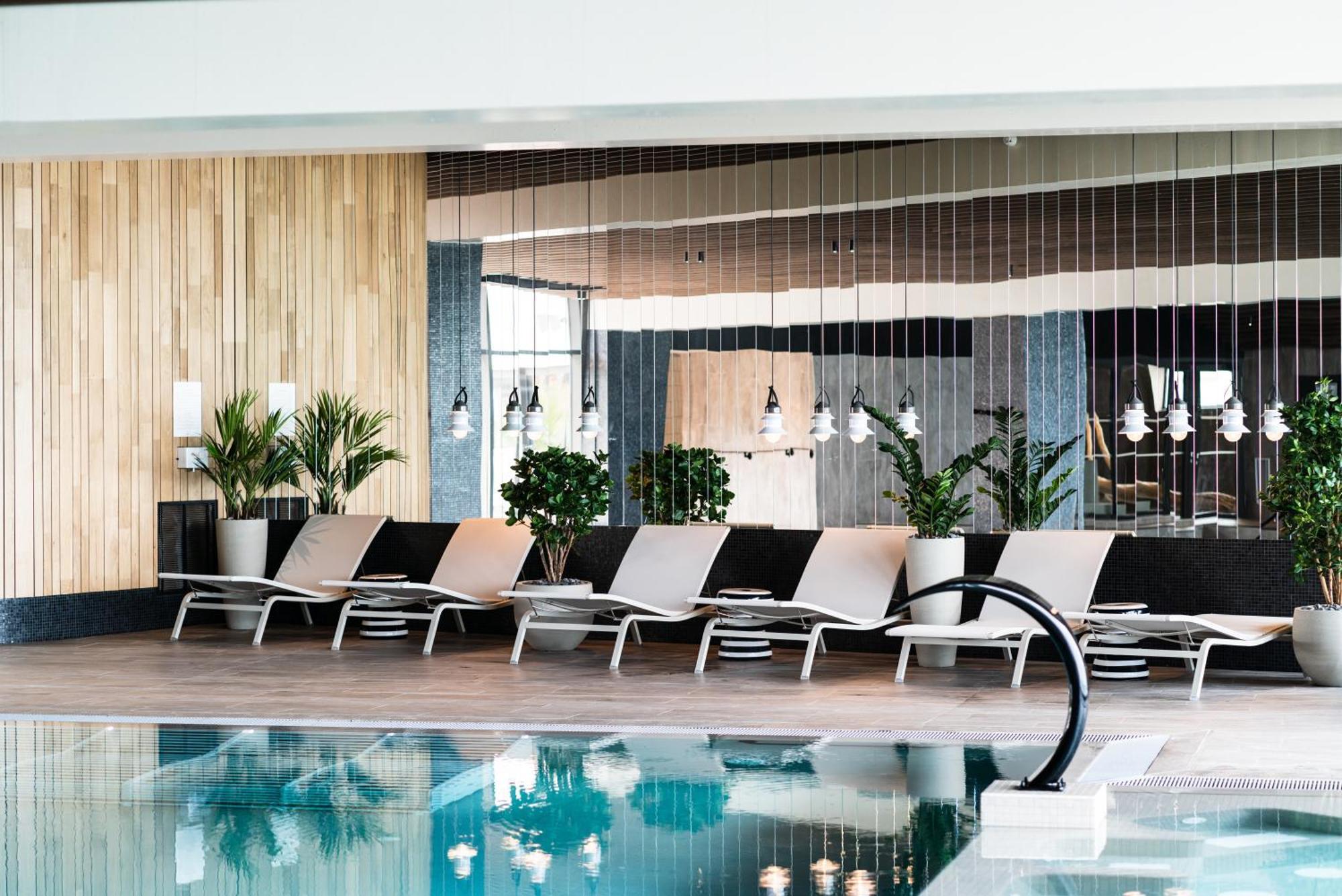 Les Ecolodges Sous Le Phare Louannec 외부 사진