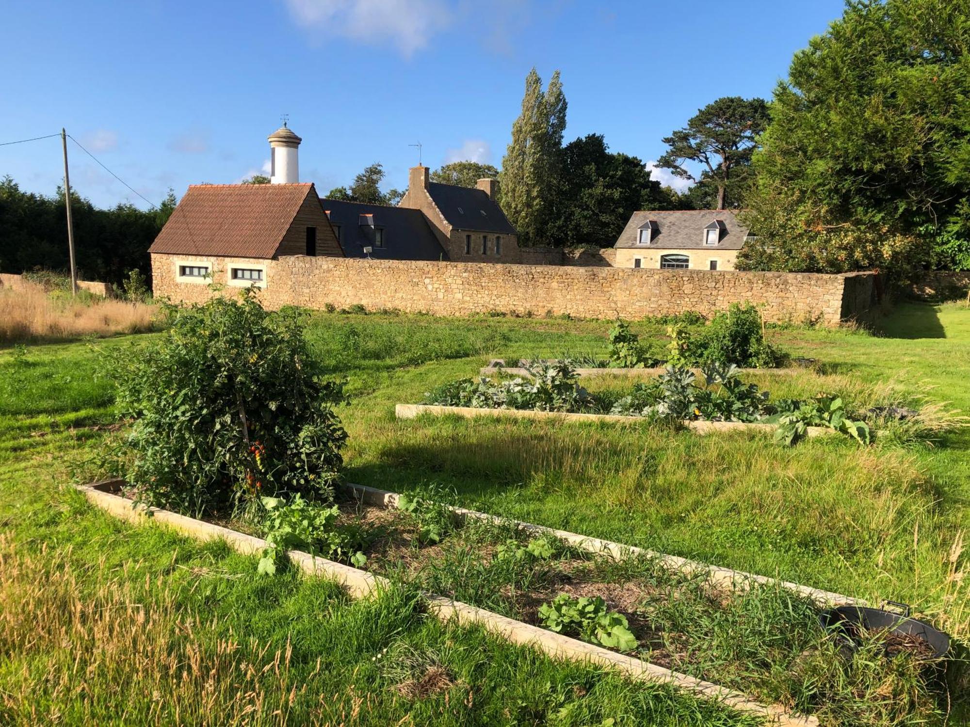 Les Ecolodges Sous Le Phare Louannec 외부 사진