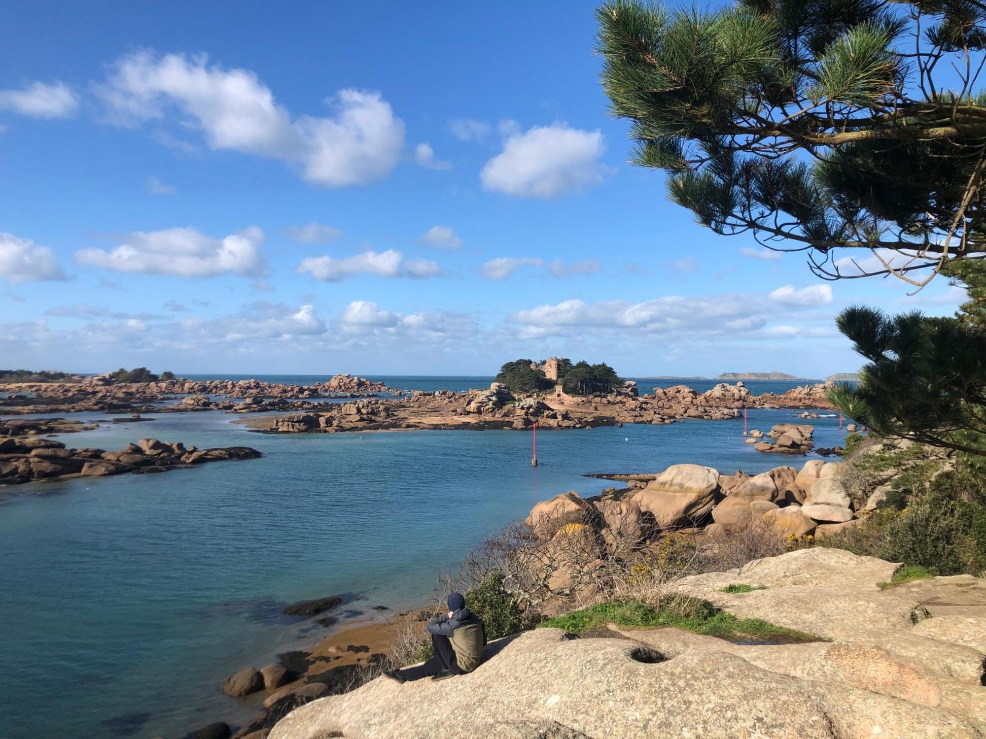 Les Ecolodges Sous Le Phare Louannec 외부 사진